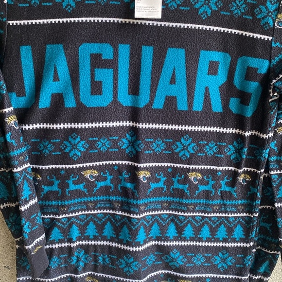 NFL Jaguars Xmas Limited Edition PJ Set - Picture 3 of 5